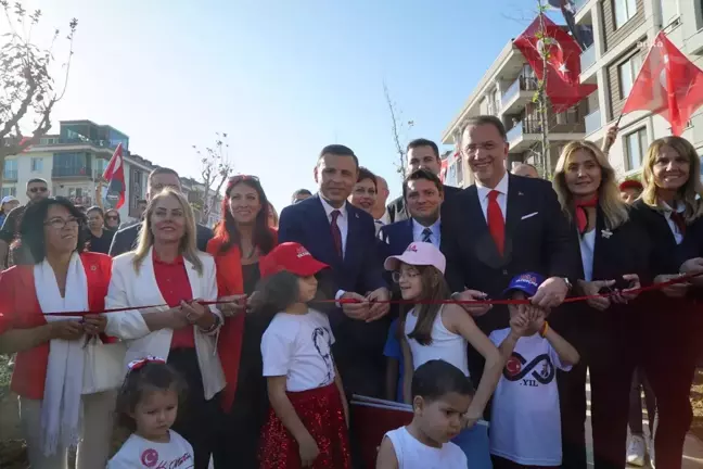 Özgür Çelik'ten
