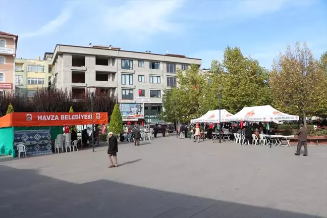 Samsun'da Filistin yararına kermes düzenlendi