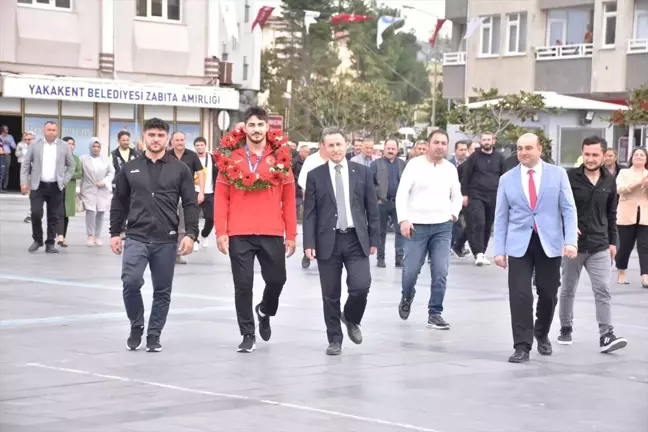Dünya 2.'si Mustafa Olgun Samsun'da Coşkuyla Karşılandı