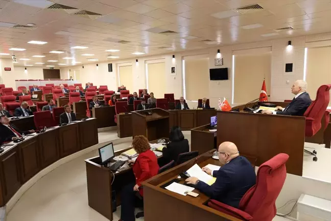 KKTC Meclisi İsrail'in Filistin'e yönelik saldırılarını kınadı