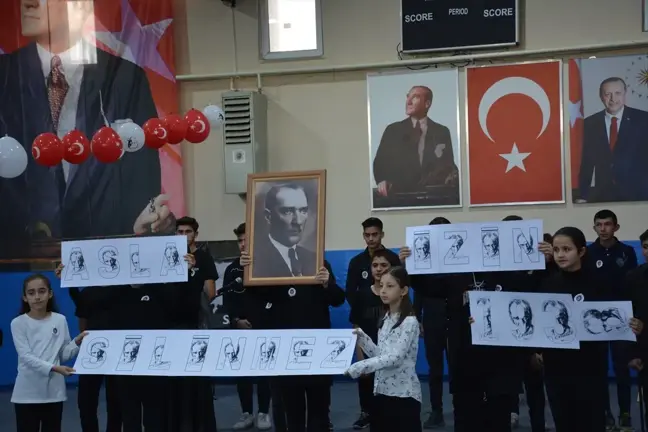 Büyük Önder Atatürk'ü anıyoruz