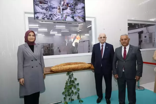 İsmail Kahraman: Biz Osmanlı'nın ve Selçuklu'nun devamıyız