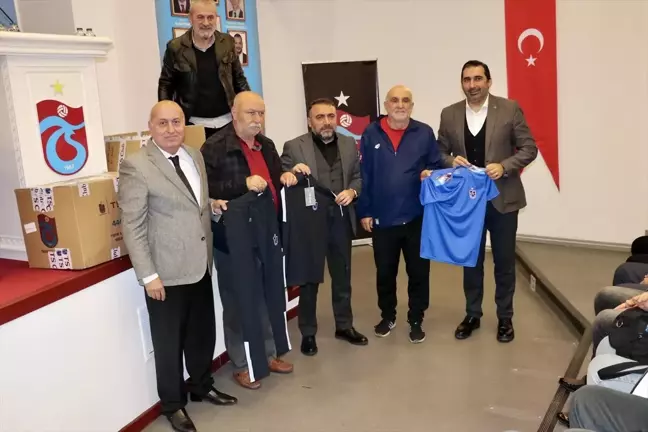 Trabzonspor, Amatör Spor Kulüplerine Malzeme Yardımında Bulundu