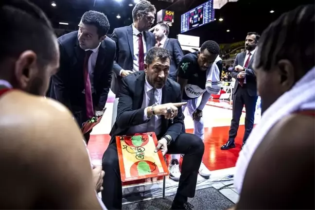 P. Karşıyaka Basketbol Şampiyonlar Ligi'nde ilk yenilgisini aldı