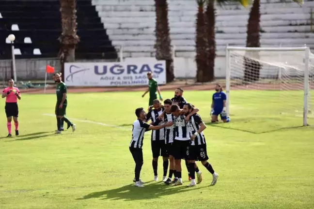 Kuşadasıspor, Büyükçekmece Tepecikspor'u 4-0 mağlup etti