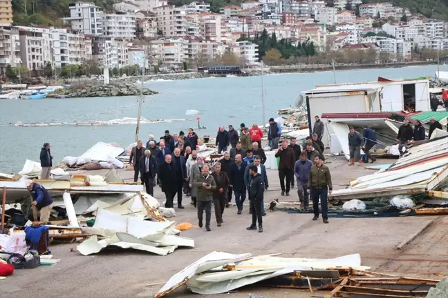 Yalova'da Balıkçı Barınaklarındaki Hasar Tespit ve Temizlik Çalışmaları Başladı