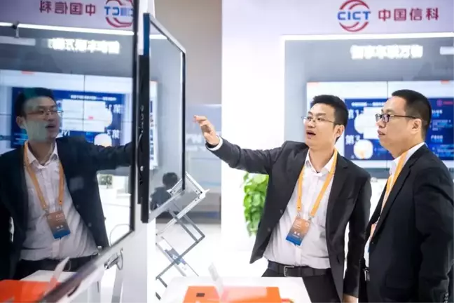 2023 Çin 5G+ Endüstriyel İnternet Konferansı Wuhan'da Başladı