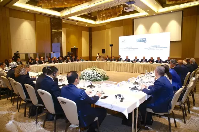 TBMM Başkanvekili Bozdağ, Bakü'de