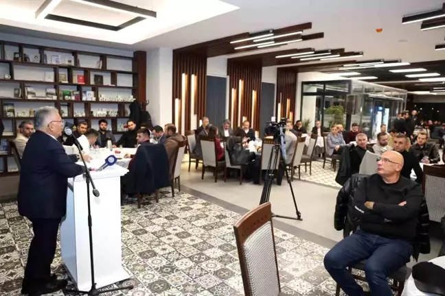 Başkan Büyükkılıç, AK Parti Merkez İlçe Teşkilatları Ortak Yönetim Kurulu Toplantısına katıldı