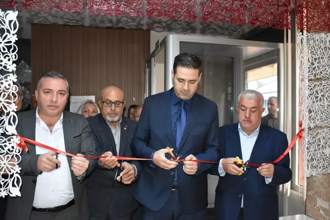 Aydın'da şehit öğretmenlerin anısına fotoğraf sergisi açıldı
