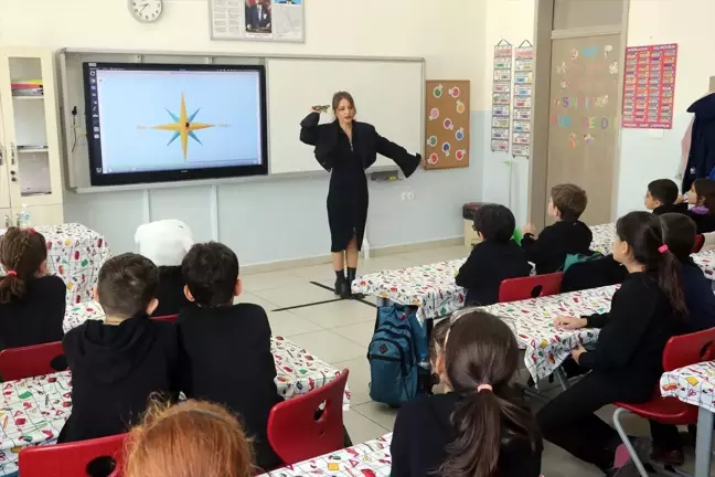 Sakarya'da Küresel Öğretmen Ödülü'ne layık görülen sınıf öğretmeni Neslihan Yıldız