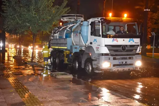 Mersin'de Sel ve Fırtına Tedbirleri Alındı