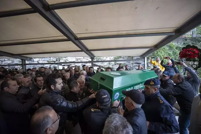 Zonguldak'ta batan geminin mürettebatından birinin cenazesi defnedildi
