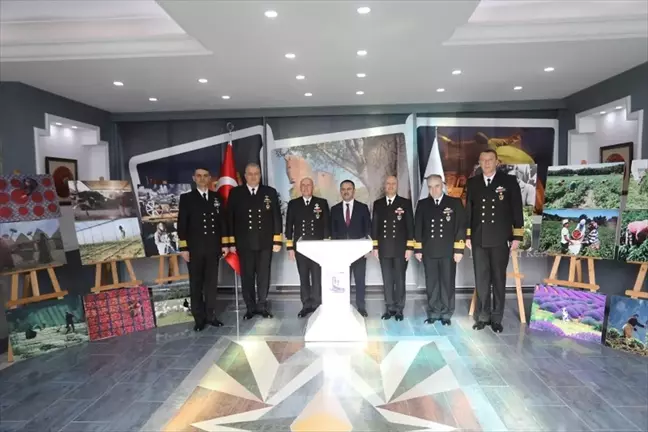Nusret-23 Tatbikatı komutanlarından Çanakkale Valisi Aktaş'a ziyaret