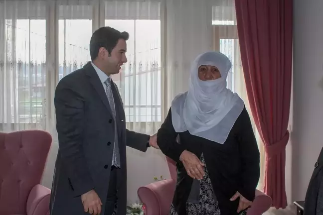 Genç Kaymakamı Muhammet Güzel şehit ailelerini ziyaret etti