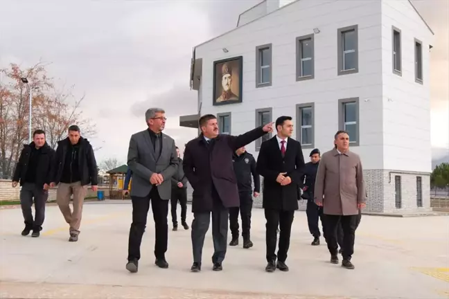 Karaman Valisi Kazımkarabekir ilçesini ziyaret etti