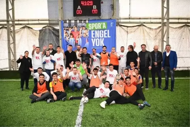 Tuzla'da Özel Çocuklar İçin Futbol Maçı Düzenlendi