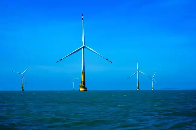 Çin, İlk Ulusal Açık Deniz Rüzgar Enerjisi Üssünün İnşasına Başladı