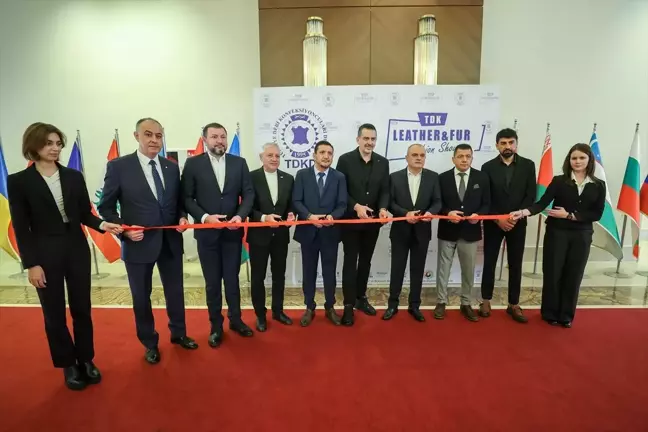 Türkiye Deri ve Kürk Modası Fuarı Antalya'da Açıldı