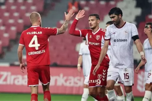 Samsunspor, Türkiye Kupası'nda Tokat Belediye Plevnespor'u 3-0 mağlup etti