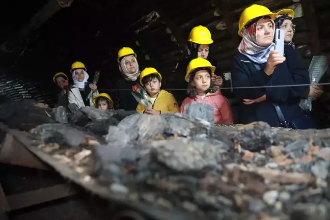 Zonguldak'ta madenci eşleri eğitim ocağında duygusal anlar yaşadı