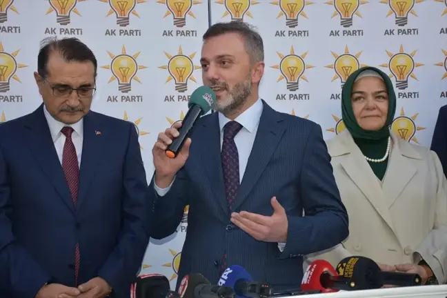 AK Parti Genel Başkan Yardımcısı Kandemir, Eskişehir'de Odunpazarı İlçe Başkanlığı'nın açılışında konuştu Açıklaması