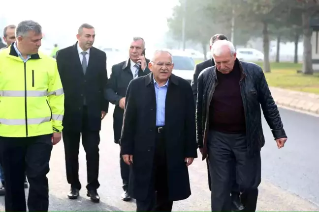 Kayseri'de Erkilet Bulvarı'nda Asfalt Yenileme Çalışmaları