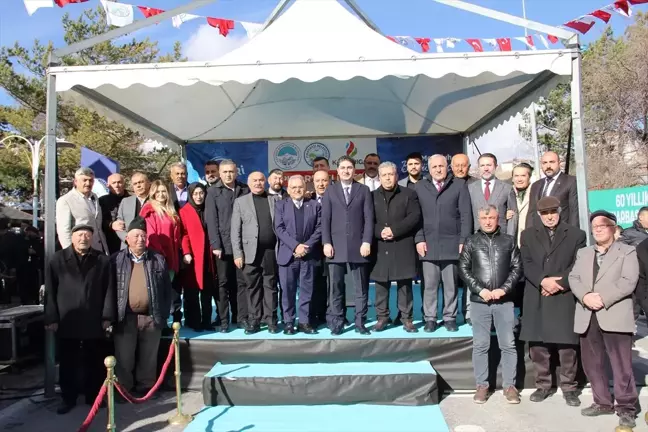 Kayseri'nin Pınarbaşı ve Sarız ilçelerinde doğal gaz çalışmaları başladı