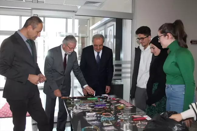 NNYÜ Sosyal Sorumluluk Kulübü Lösemili Çocuklar Yararına Kermes Düzenledi
