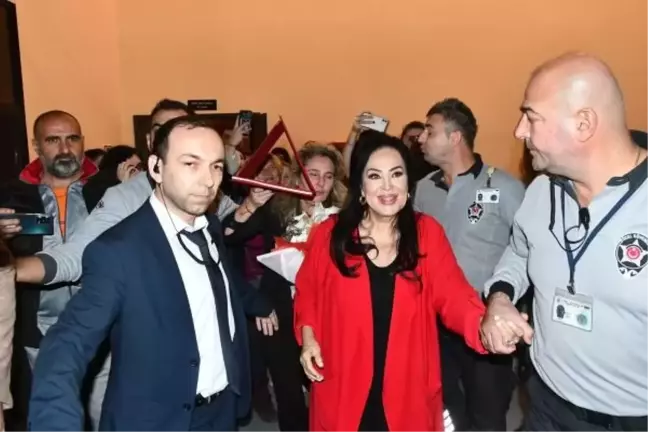 Türkan Şoray, Cahit Irgat'ı Anma Gecesine Katıldı