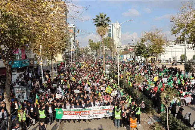Şanlıurfa'da Kudüs ve Aksa Tufanı Destek Yürüyüşü Gerçekleştirildi