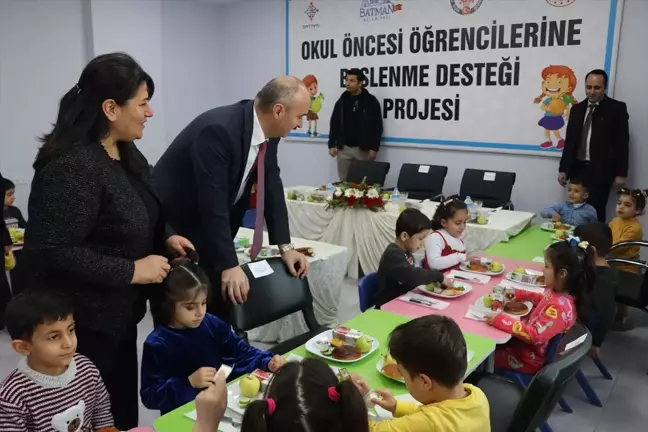 Batman'da 3 Bin 450 Öğrenciye Ücretsiz Kahvaltı Hizmeti
