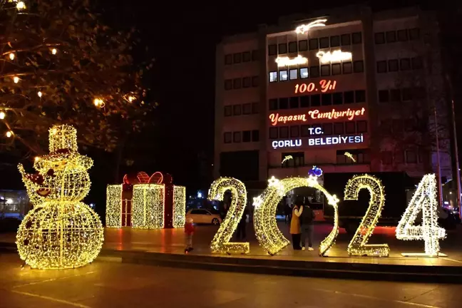 Tekirdağ Büyükşehir Belediye Başkanı Kadir Albayrak, NKÜ Rektörü Prof. Dr. Mümin Şahin'i ziyaret etti