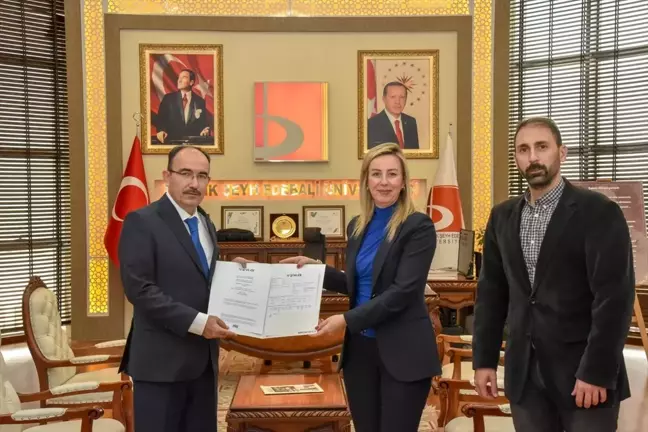 Bilecik Şeyh Edebali Üniversitesi Türkiye'de Yenilebilir Enerji Kaynak Garanti Sistemi'ni Uygulayan İlk Üniversite Oldu