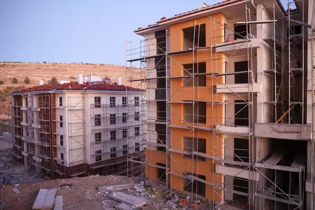 Gaziantep Nizip'te TOKİ Konutları İnşa Ediliyor
