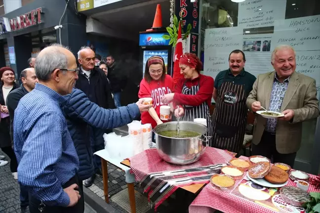 Giresun'da Karalahana Çorbası İkramı Tepki Çekti