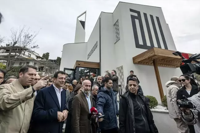 İBB Başkanı İmamoğlu, yeniden yapılan Nizam Camisi'ni ibadete açtı
