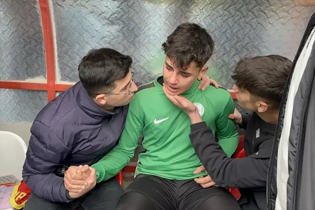 Nevşehir'de liseler arası futbol turnuvasında kavga çıktı