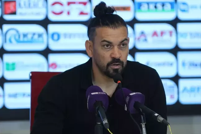 Sivasspor Teknik Direktörü Servet Çetin: 'Maalesef kolay maç kazanılmıyor'