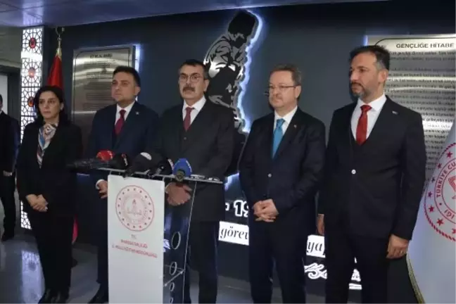 Manisa'da Yatırımlar Tamamlandığında Derslik ve Öğretmen İhtiyacı Sorun Olmayacak