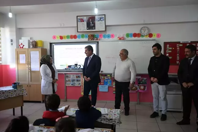Muş Belediye Başkanı Öğrencinin Talebini Yerine Getirdi