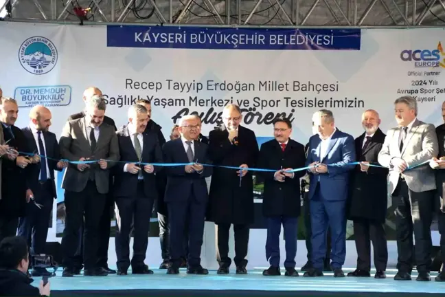 Büyükşehir'in Sağlıklı Yaşam Merkezi ve Spor Tesisleri'ne muhteşem açılış