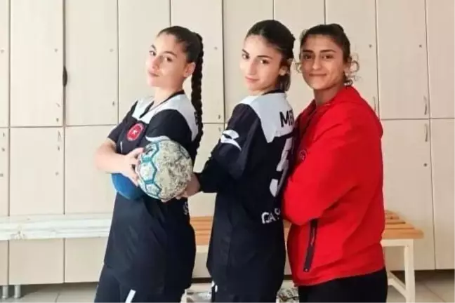 Cizre Yıldızlar Spor Hentbol Kulübü'nden 4 kız sporcu milli takım kampına davet edildi