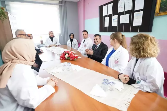 Milli Eğitim Bakanı Kastamonu'da Ziyaretler Gerçekleştirdi