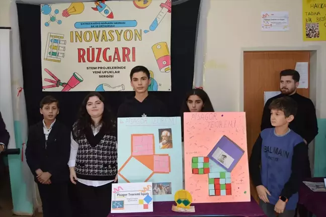Şemdinli'de Öğrencilerin STEM Projeleri Sergilendi
