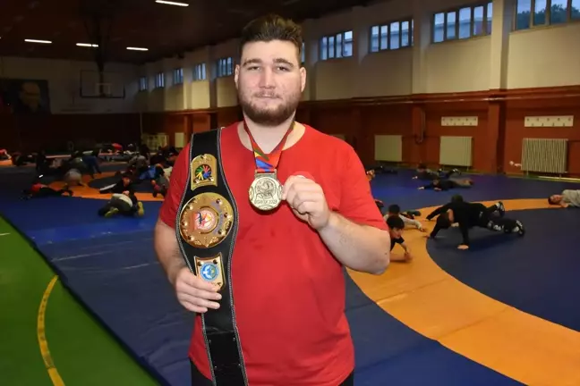 İşitme Engelliler Güreşçi Atalay Aydemir, 2025 İşitme Engelliler Olimpiyat Oyunları'nda Altın Madalya Hedefliyor