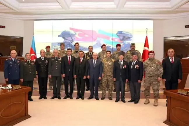 Milli Savunma Bakanı Yaşar Güler, Azerbaycanlı gazileri ağırladı