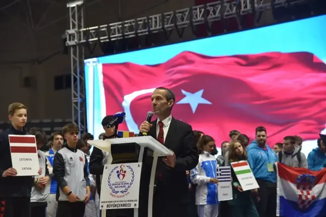 Türkiye Wushu Kung Fu Federasyonu Başkan Vekili Abdurrahman Akyüz: Wushuda Büyük Başarı Elde ettik