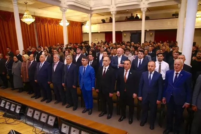 Mevlana Celaleddin Rumi, Bakü'de düzenlenen etkinlikle anıldı