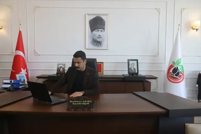 Altınözü Kaymakamı Mehmet Sert, 2023'e damga vuran fotoğrafları oyladı